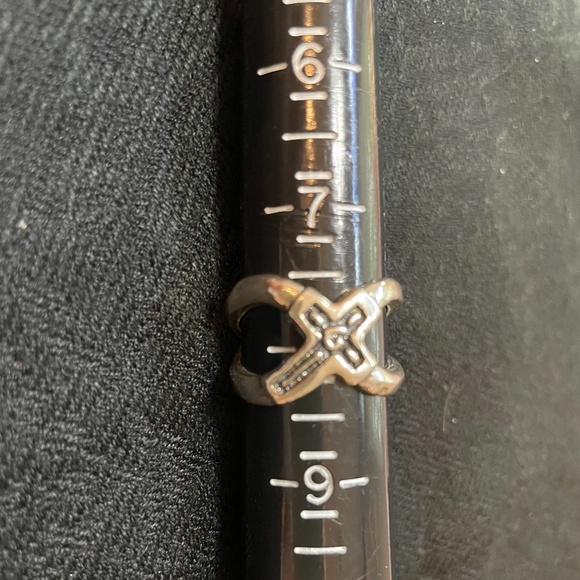 Grace & Heart "True Cross" Ring - Picture 4 of 4
